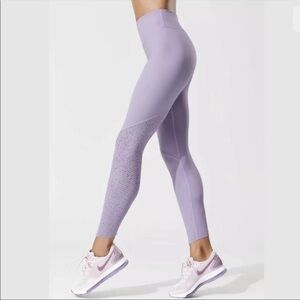 Varley- Chester High Rise Tight/Leggings In Dusk Small